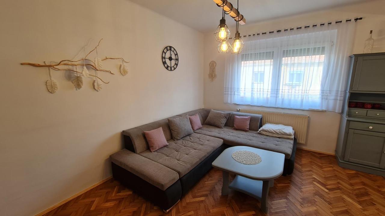 Ri-Jo Apartman Mohács 외부 사진